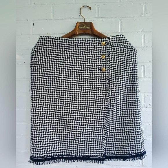Talbots Dresses & Skirts - Talbots Houndstooth Faux Wrap Skirt. Blk & White. Size 12p